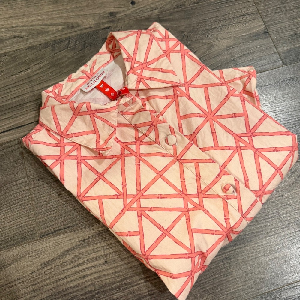 Never A Wallflower Pink Bamboo Lattice Button Down Blouse XS Geometric Short Slv